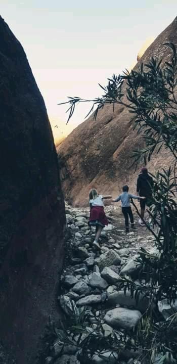 Kasbah Ait Arbi Hotel Ait Ougliff Buitenkant foto