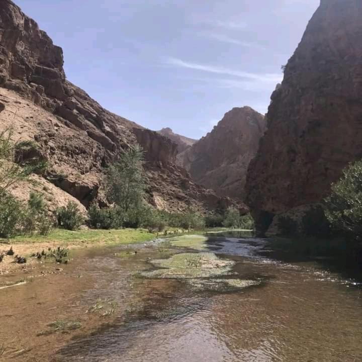 Kasbah Ait Arbi Hotel Ait Ougliff Buitenkant foto