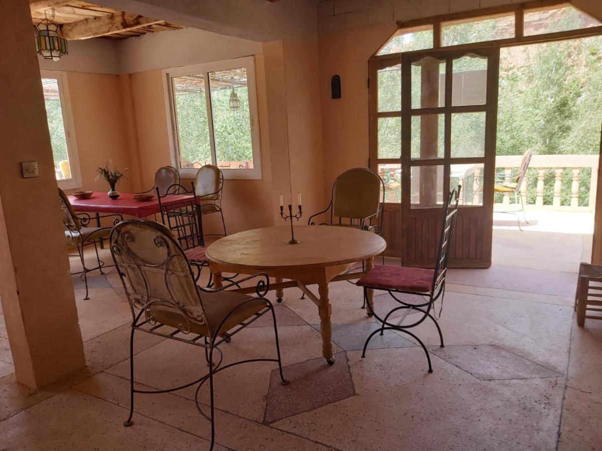 Kasbah Ait Arbi Hotel Ait Ougliff Buitenkant foto