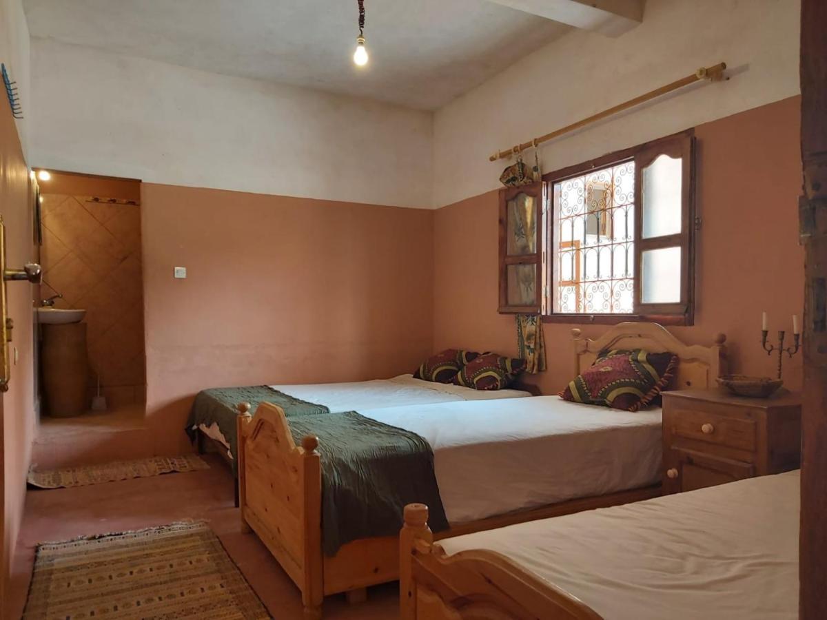 Kasbah Ait Arbi Hotel Ait Ougliff Buitenkant foto
